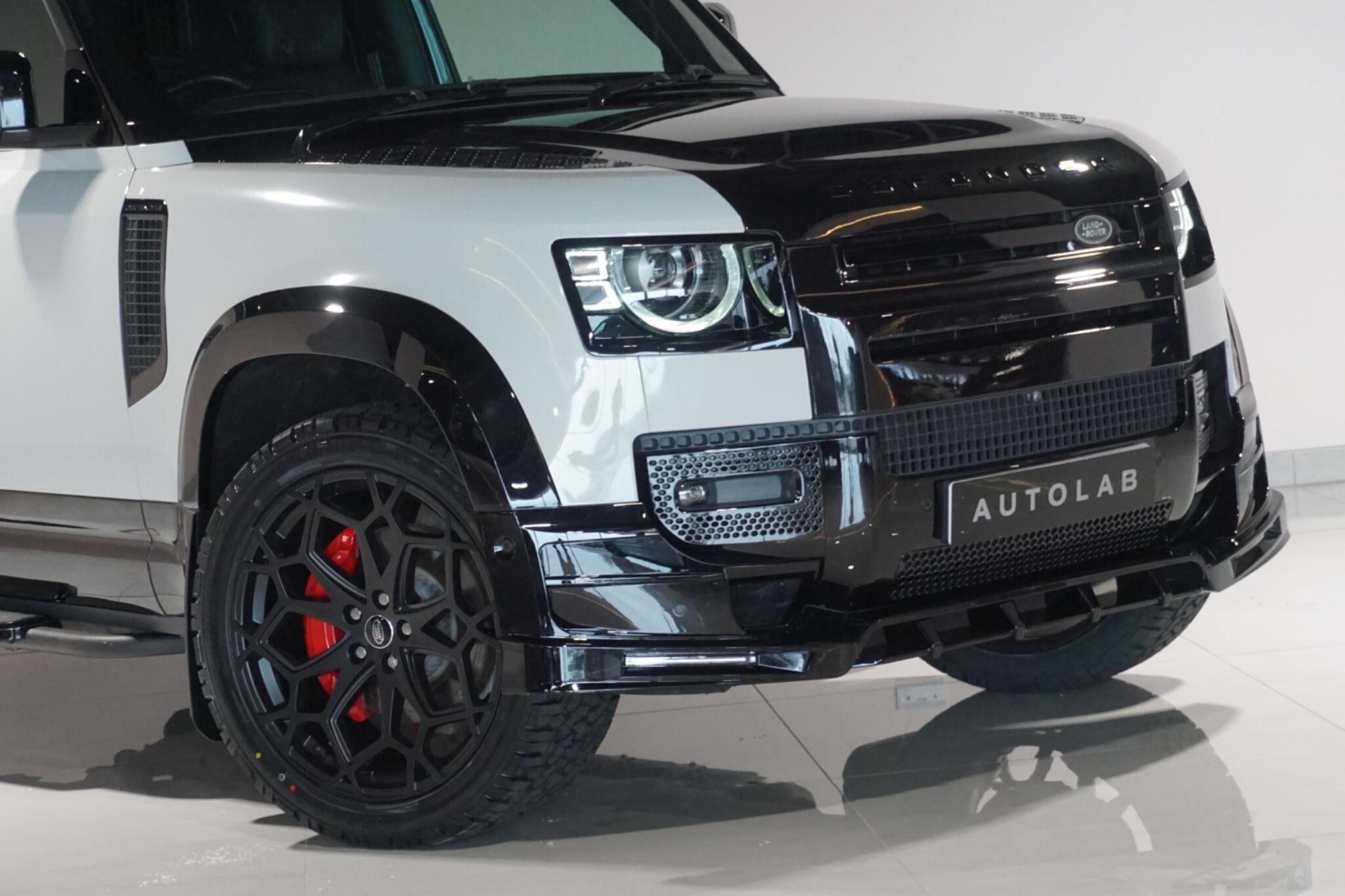 Land Rover Defender 90 3.0 D300 MHEV X-Dynamic HSE Hard Top SUV 3dr Diesel Auto 4WD SWB Euro 6 (s/s) (300 ps)